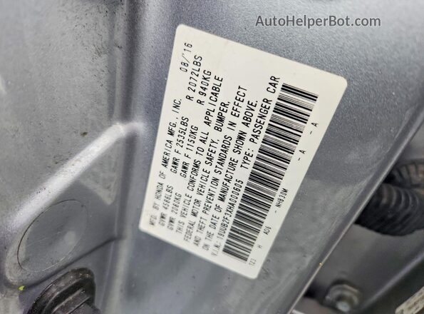 19UUB2F3XHA000605 2017 ACURA TLX Gray Engine compartment view