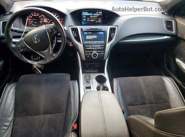 19UUB2F63JA002115 2018 ACURA TLX Blue Widok deski rozdzielczej