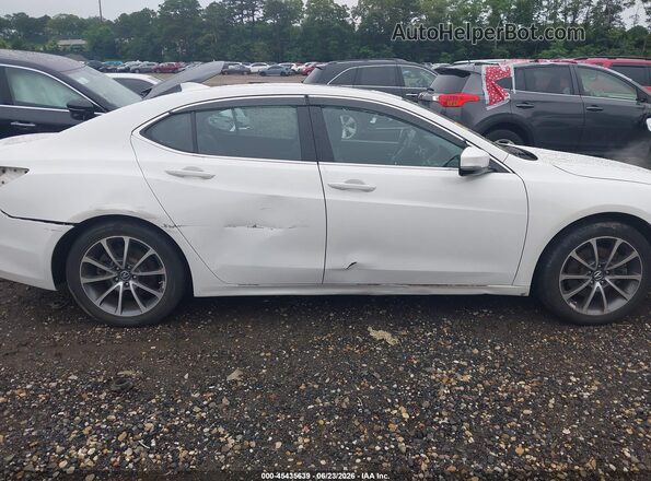 19UUB3F59HA001493 2017 ACURA TLX White Widok wnętrza z tyłu
