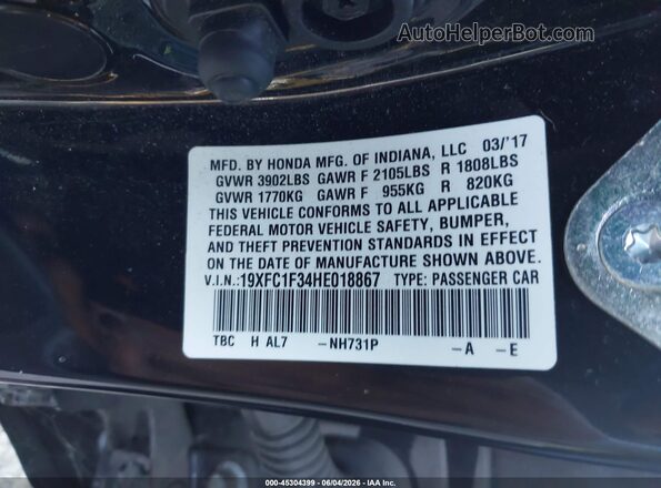 19XFC1F34HE018867 2017 HONDA CIVIC Black Vista del compartimento del motor
