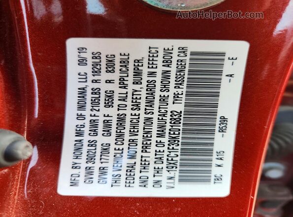 19XFC1F39KE016832 2019 HONDA CIVIC Red Вид підкапотного простору