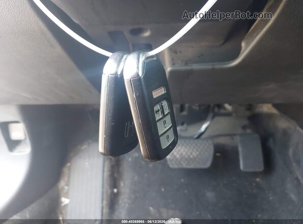19XFC1F46HE009094 2017 HONDA CIVIC Серебряный Вид панели приборов