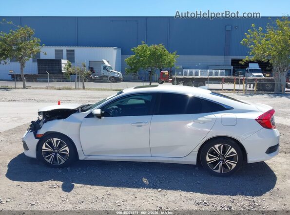 19XFC1F72GE223993 2016 HONDA CIVIC White 360 interior view