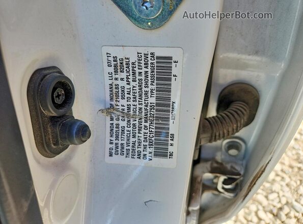 19XFC1F77HE027551 2017 HONDA CIVIC White ძრავის განყოფილების ხედი
