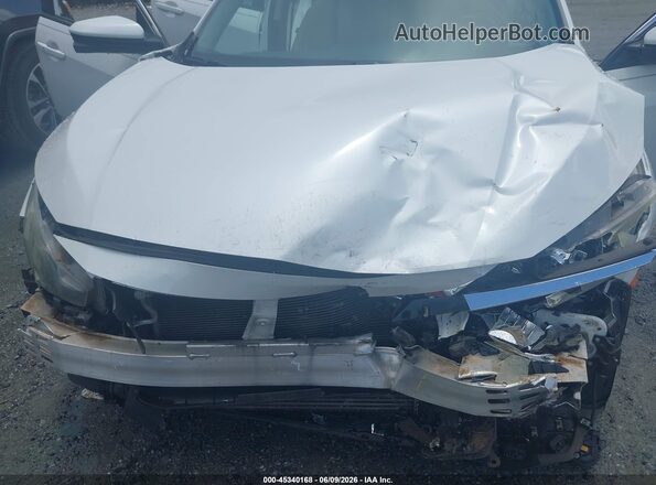 19XFC1F79GE034306 2016 HONDA CIVIC White Widok z przodu