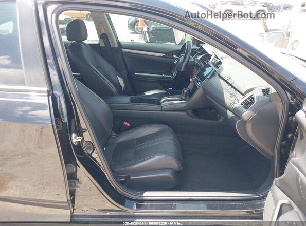 19XFC1F7XHE015314 2017 HONDA CIVIC Black Front interior view