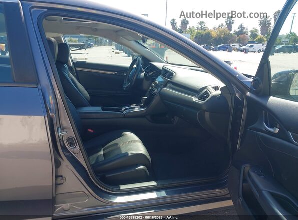 19XFC1F7XKE207470 2019 HONDA CIVIC Серый Вид салона спереди