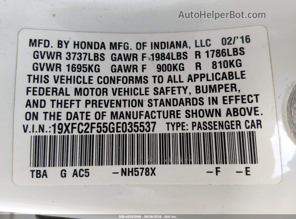 19XFC2F55GE035537 2016 HONDA CIVIC White Vista del compartimento del motor