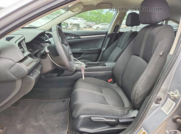 19XFC2F55HE059077 2017 HONDA CIVIC Silver Вид салону спереду