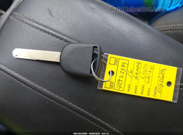 19XFC2F56GE070619 2016 HONDA CIVIC White Առջևի վահանակի տեսք