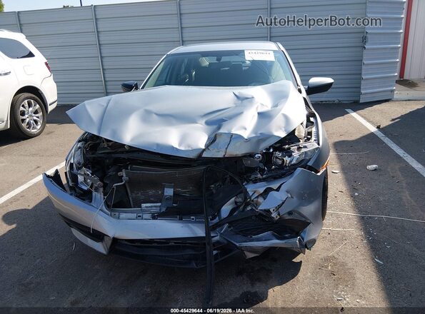 19XFC2F56HE230032 2017 HONDA CIVIC Silver Սարքավորումների վահանակի տեսք