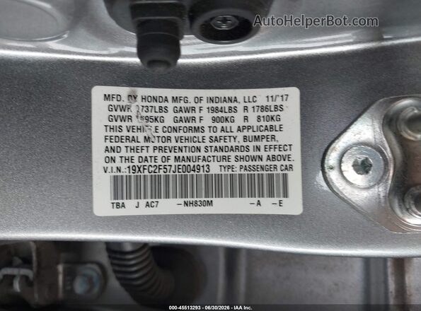 19XFC2F57JE004913 2018 HONDA CIVIC Silver Engine compartment view