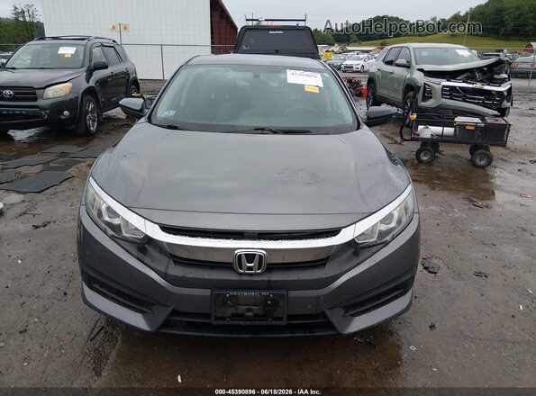 19XFC2F5XHE219390 2017 HONDA CIVIC Gray Rear interior view