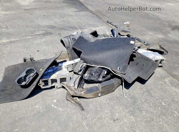 19XFC2F65LE210968 2020 HONDA CIVIC Black Engine compartment view