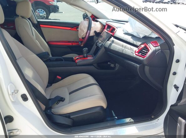 19XFC2F72JE015061 2018 HONDA CIVIC Белый Вид салона спереди
