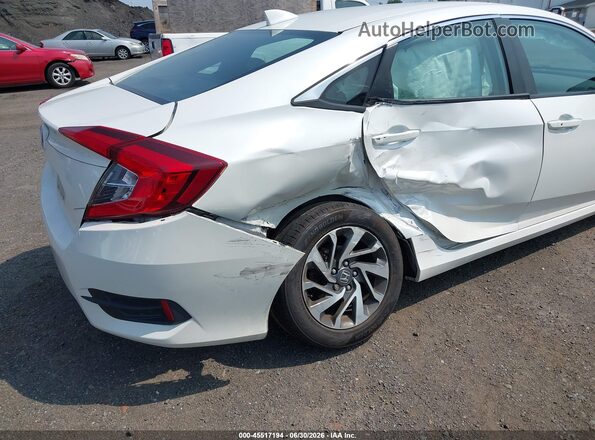 19XFC2F74JE207906 2018 HONDA CIVIC White Widok z przodu
