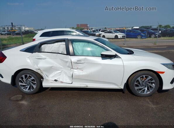 19XFC2F77GE053216 2016 HONDA CIVIC Белый Вид задней части салона