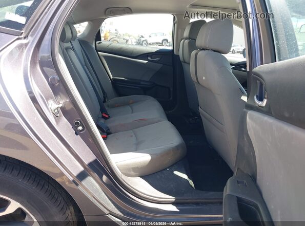 19XFC2F77JE004069 2018 HONDA CIVIC Gray VIN կոդի պիտակի տեսք