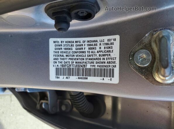 19XFC2F77JE024287 2018 HONDA CIVIC Silver ძრავის განყოფილების ხედი