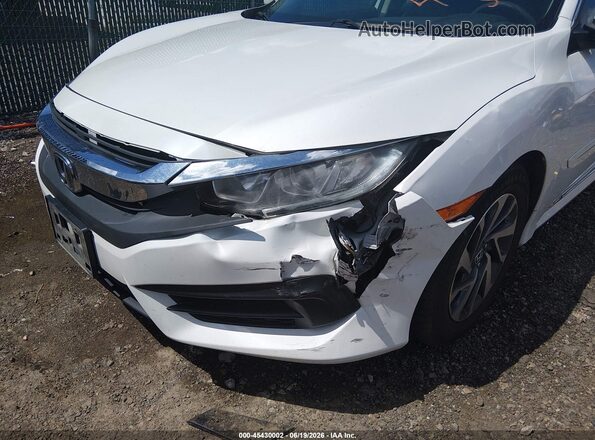 19XFC2F78JE003559 2018 HONDA CIVIC White Front view