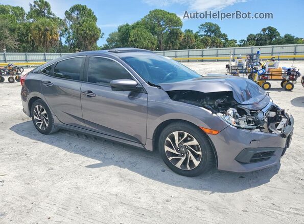 19XFC2F79HE044132 2017 HONDA CIVIC Gray Front right