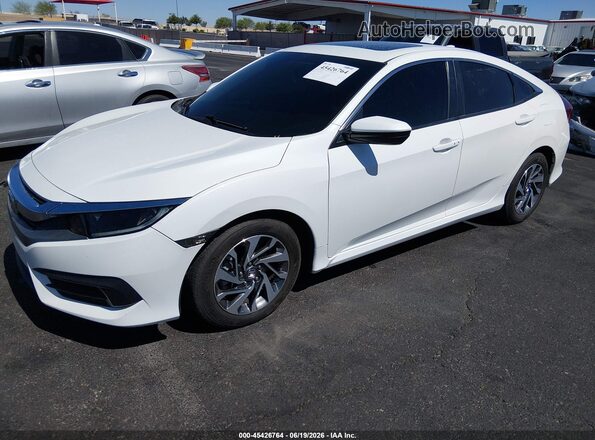 19XFC2F79JE018961 2018 HONDA CIVIC White Передня ліва чверть