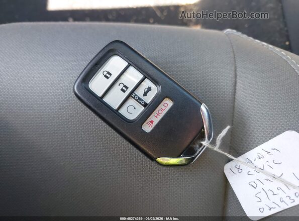 19XFC2F79JE021939 2018 HONDA CIVIC Синий Вид панели приборов