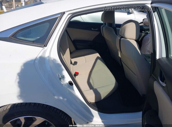 19XFC2F79JE209263 2018 HONDA CIVIC White VIN կոդի պիտակի տեսք