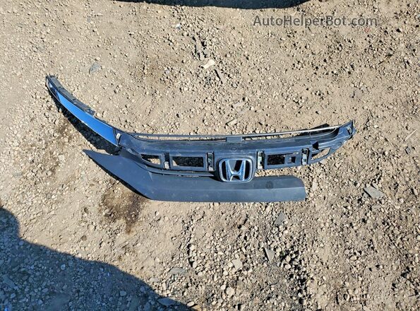 19XFC2F7XJE018984 2018 HONDA CIVIC White Vista del compartimento del motor
