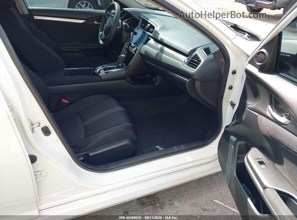 19XFC2F7XJE022727 2018 HONDA CIVIC Белый Вид салона спереди