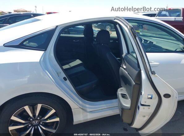 19XFC2F81KE200180 2019 HONDA CIVIC White VIN կոդի պիտակի տեսք