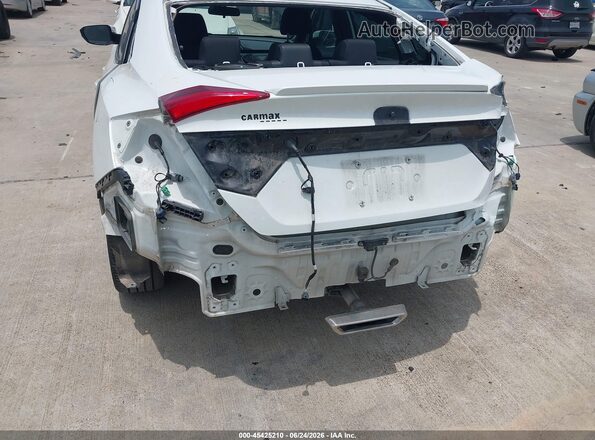 19XFC2F88KE047166 2019 HONDA CIVIC White Widok z przodu