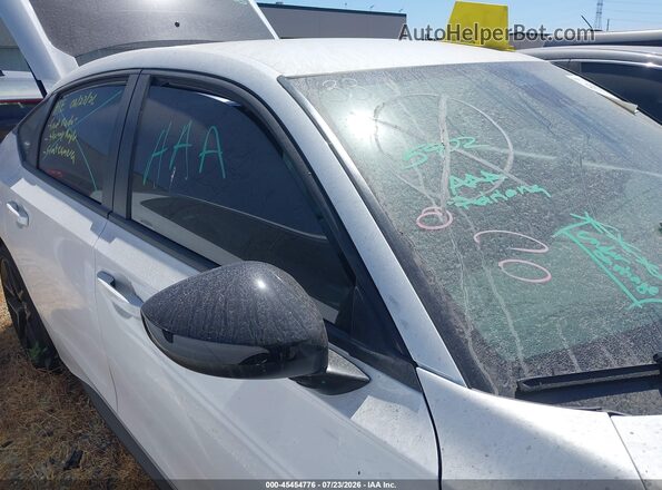 19XFL2H89TE016815 2026 HONDA CIVIC White Widok wnętrza z tyłu