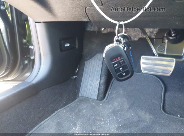 19XFL4H86TE016587 2026 HONDA CIVIC Gray Vista del salpicadero