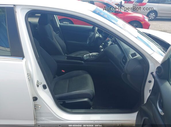 19XZE4F56KE027636 2019 HONDA INSIGHT White წინა სალონის ხედი