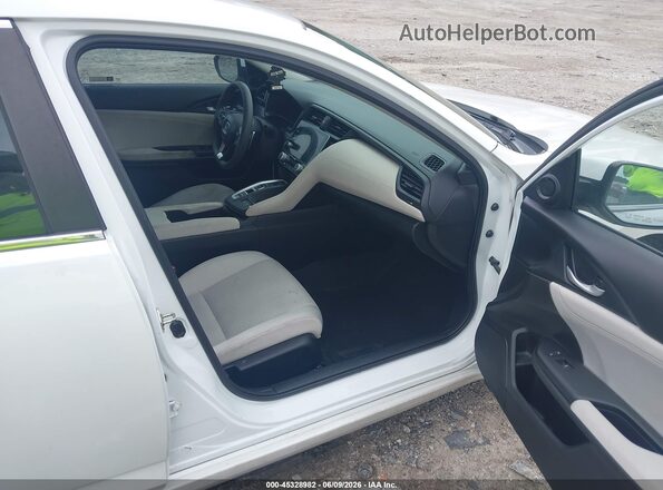 19XZE4F5XLE011313 2020 HONDA INSIGHT White Front interior view