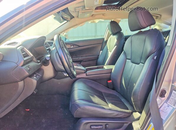 19XZE4F90ME001832 2021 HONDA INSIGHT Silver Front interior view