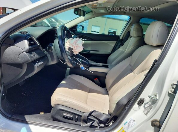 19XZE4F99ME008875 2021 HONDA INSIGHT White Widok wnętrza z przodu