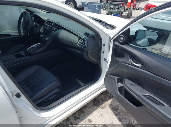19XZE4F9XLE000413 2020 HONDA INSIGHT White Widok wnętrza z przodu