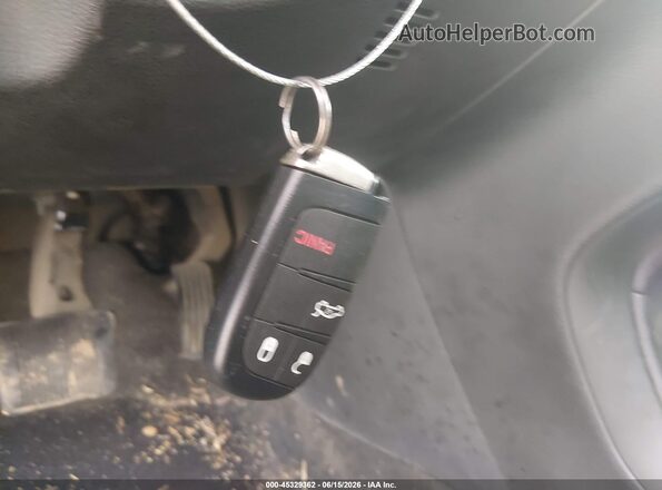 1C3CCCAB1GN147399 2016 CHRYSLER 200 White Widok deski rozdzielczej