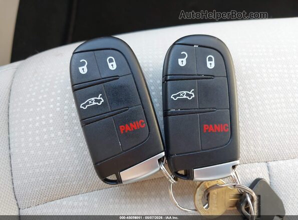 1C3CCCAB4GN181353 2016 CHRYSLER 200 Gray Вид панелі приладів
