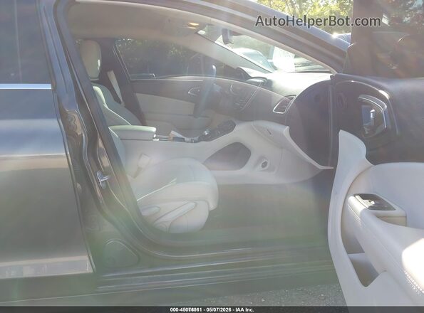 1C3CCCAB4GN181353 2016 CHRYSLER 200 Gray Вид салону спереду