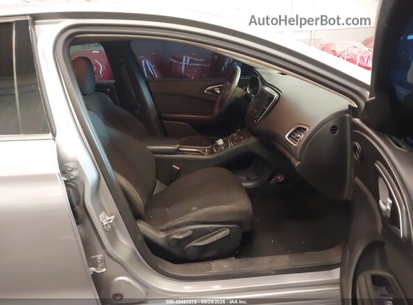 1C3CCCAB5GN170961 2016 CHRYSLER 200 Silver Widok wnętrza z przodu