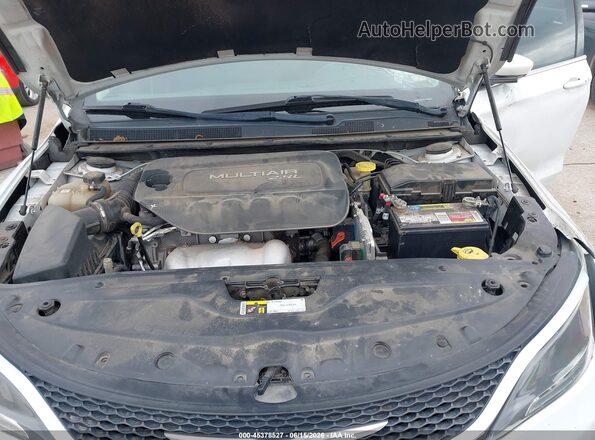 1C3CCCAB7GN103018 2016 CHRYSLER 200 Белый Вид сзади