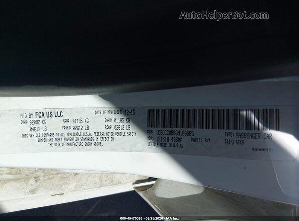 1C3CCCAB8GN160585 2016 CHRYSLER 200 Белый Вид подкапотного пространства