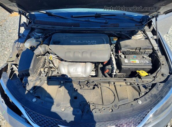 1C3CCCABXGN137695 2016 CHRYSLER 200 Silver Rear interior view
