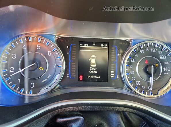 1C3CCCABXGN137695 2016 CHRYSLER 200 Silver Instrument cluster view