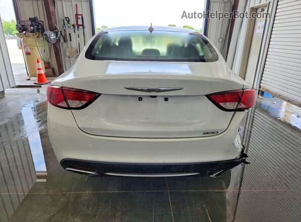 1C3CCCAG7HN509944 2017 CHRYSLER 200 White უკანა ხედი
