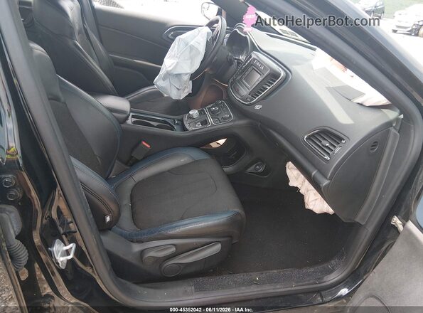 1C3CCCBB1GN161639 2016 CHRYSLER 200 Черный Вид салона спереди