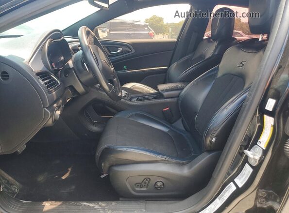 1C3CCCBB5GN139028 2016 CHRYSLER 200 Black Front interior view